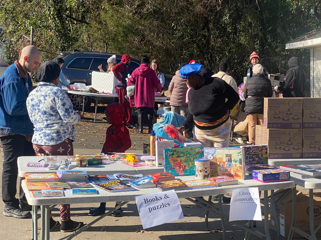 Christmas Toy Store: Thomasboro