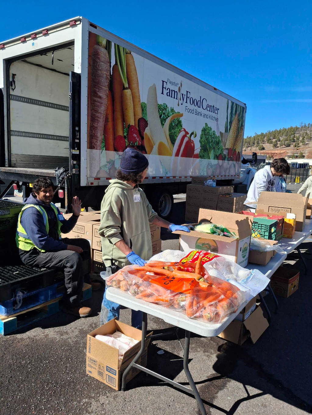 Food Box Distribution: The Lantern Distribution