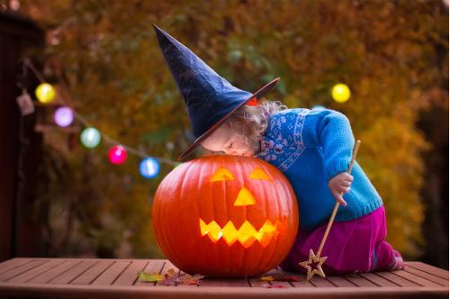 Calling All Ghouls, Goblins & Do-Gooders! (Volunteer for Trunk or Treat - October 30, 5-7 pm)