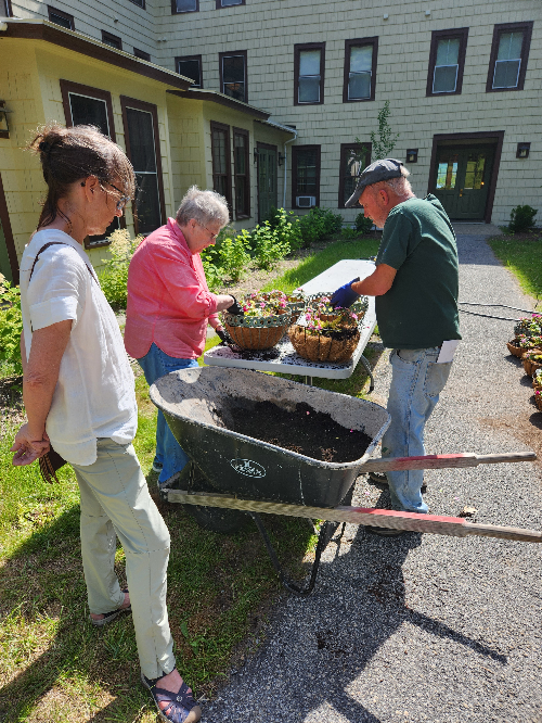 Silver Bay Garden Club
